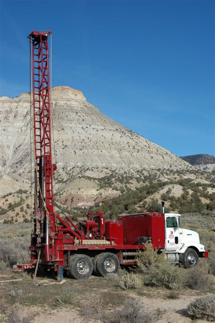 Dakota Drilling for Geotechnical and Environmental Drilling Services 